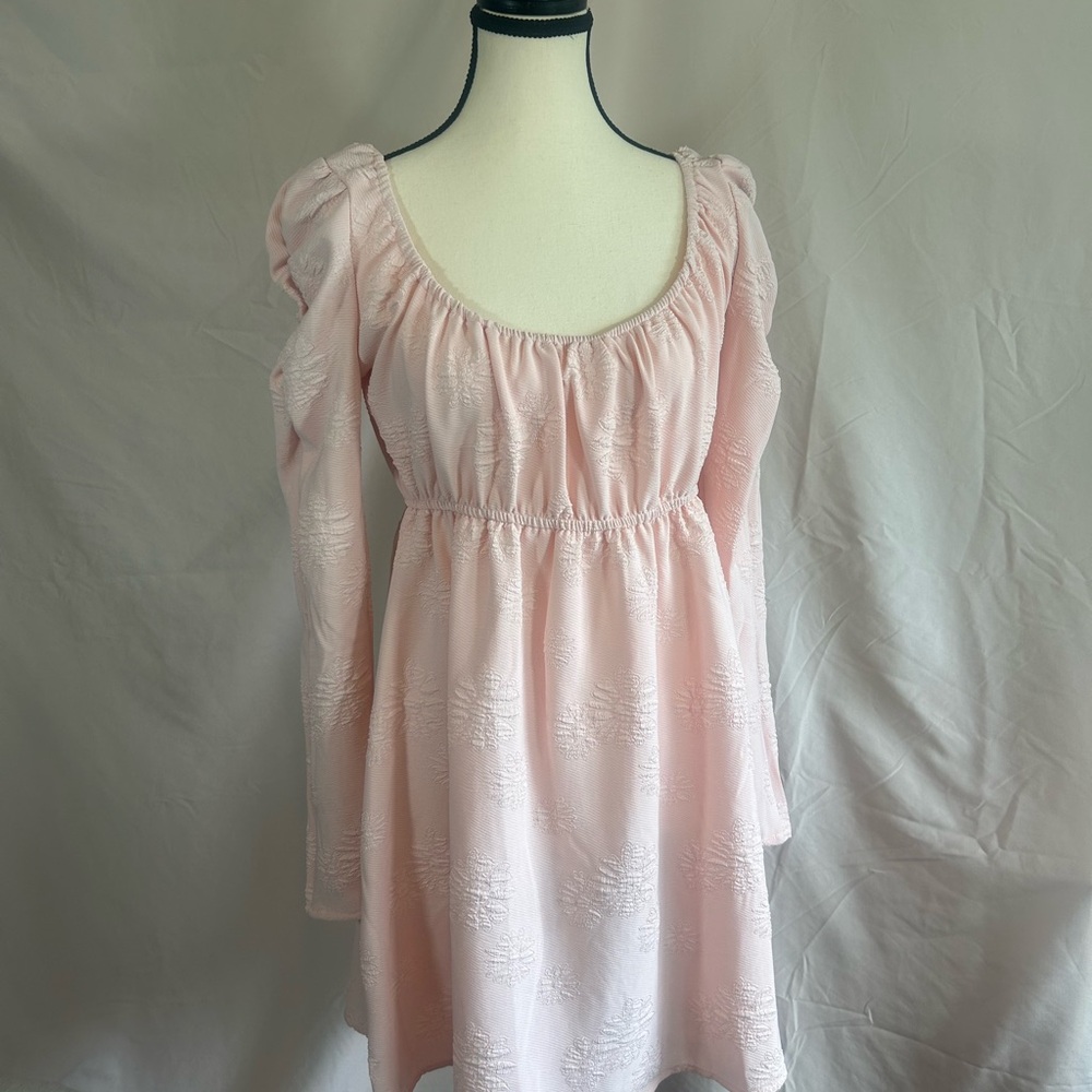 Elegant Pink Long Sleeve Dress